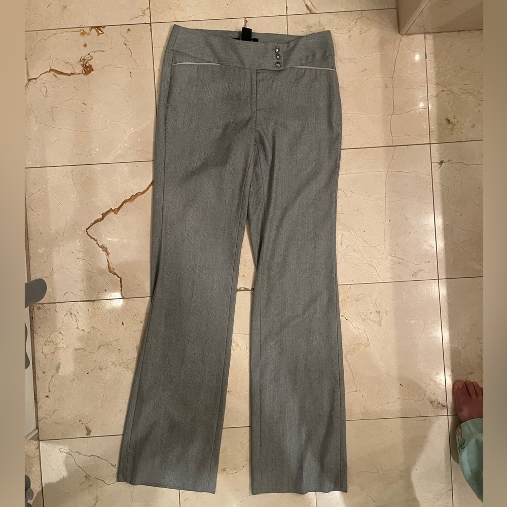 Beautiful White House Black Market Pants.